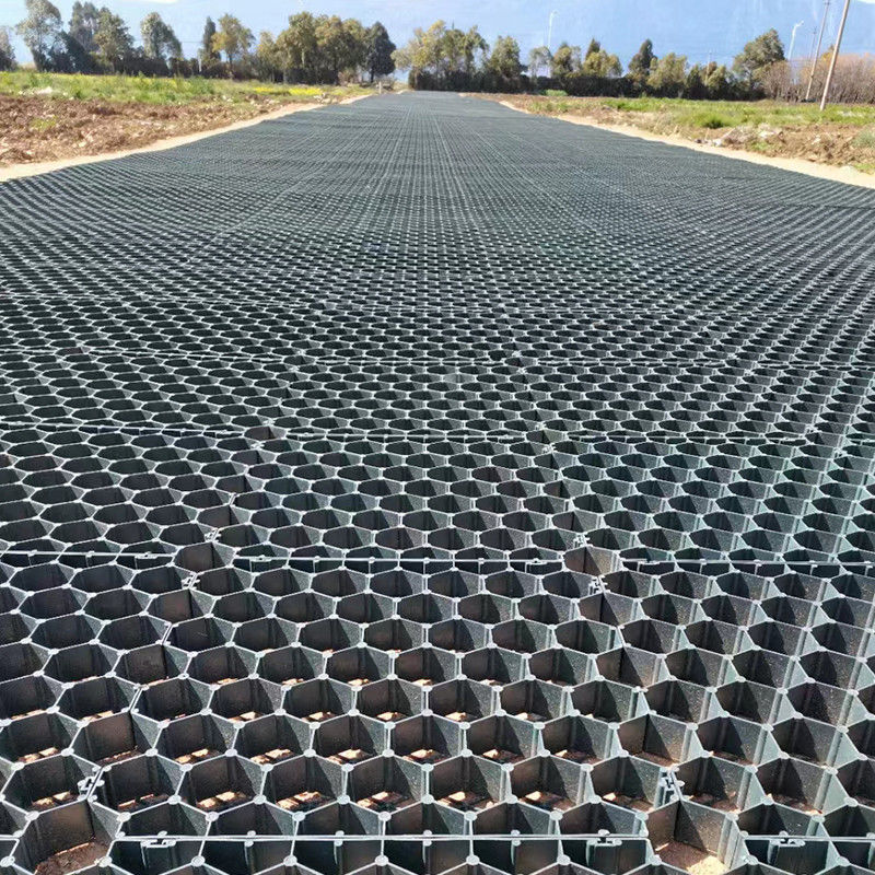 38mm/48mm/68mm プラスチックの草のグリッド 草の保護マット HDPE 舗装機 地面強化システムのためのグリッド