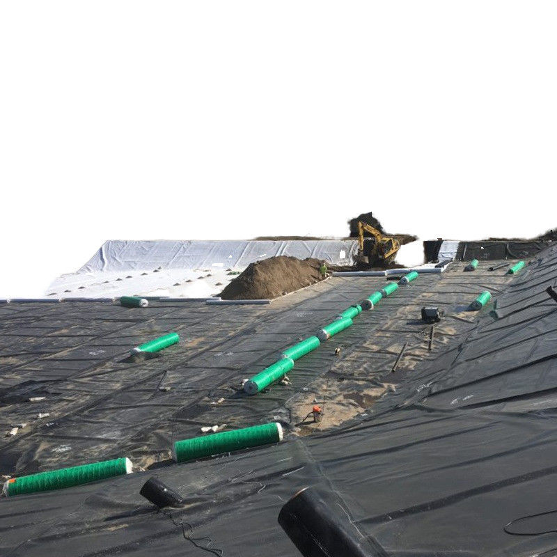 高密度ポリエチレン (HDPE) 地膜 ブラック UV 耐性 レイナー 埋立地に用いるポリエチレン池レイナー 1.5mm 厚さ 地膜 500N 張力強さ