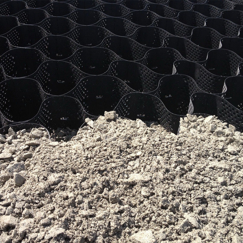 プラスチックジオセル 舗装グリッド 黒 HDPE ジオセル 柔らかい地下室強化用 砂石安定化器 道路建設用 ジオセル
