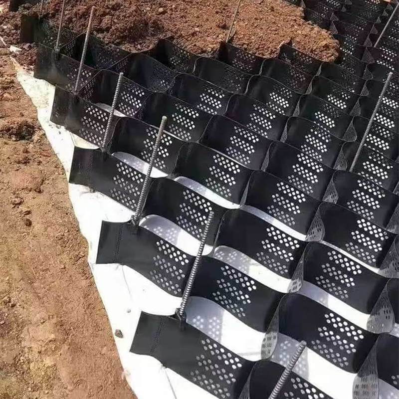 HDPEジオセル 道路建設 路床安定化と荷重支持 グラベル安定化グリッド HDPEジオセル