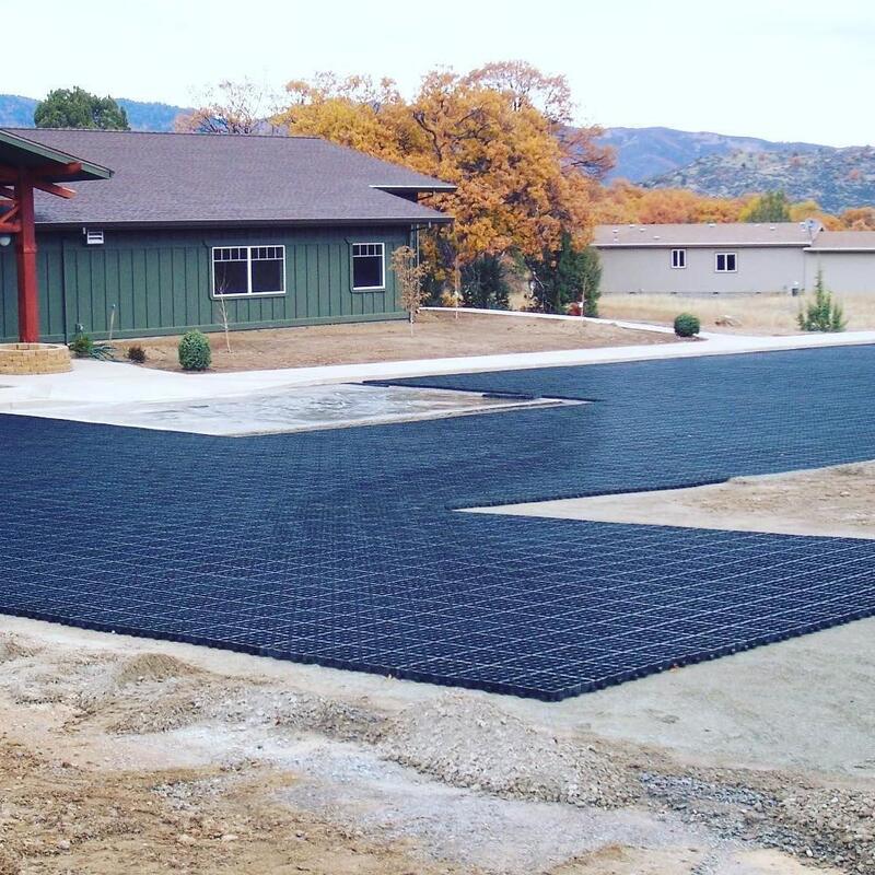 HDPE プラスチック 草のグリッド 草の舗装 駐車場 斜面 侵食 制御 土壌 安定 砂石 舗装 景観 プラスチック 草のグリッド